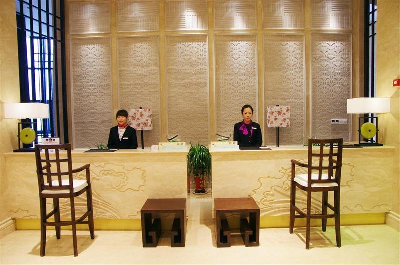 Royal Run Liaocheng Exterior photo